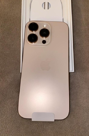 iphone16pro-big-1