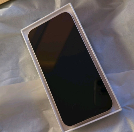 iphone-13-roze-big-0