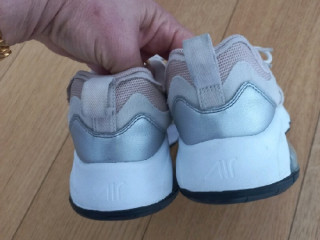 kepuce-nike-te-pastra