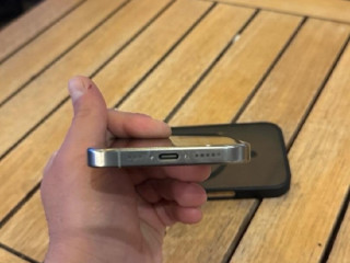 iphone-16-pro-512-gb